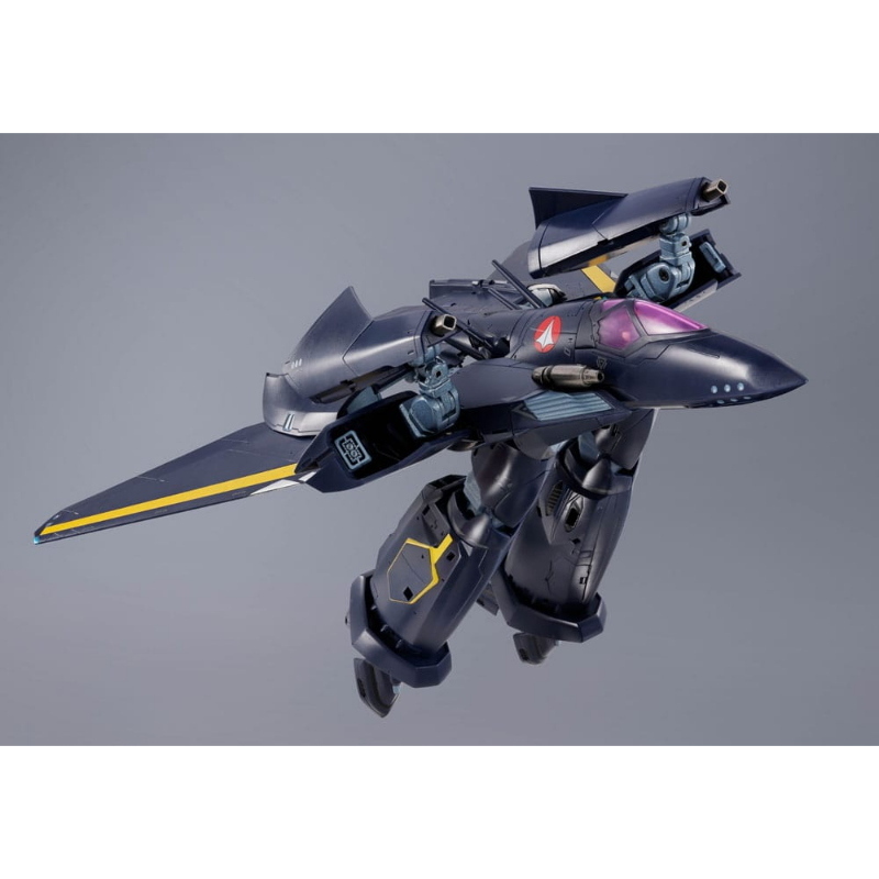 Macross - VF-17S Nightmare Gamlin DX Chogokin Bandai