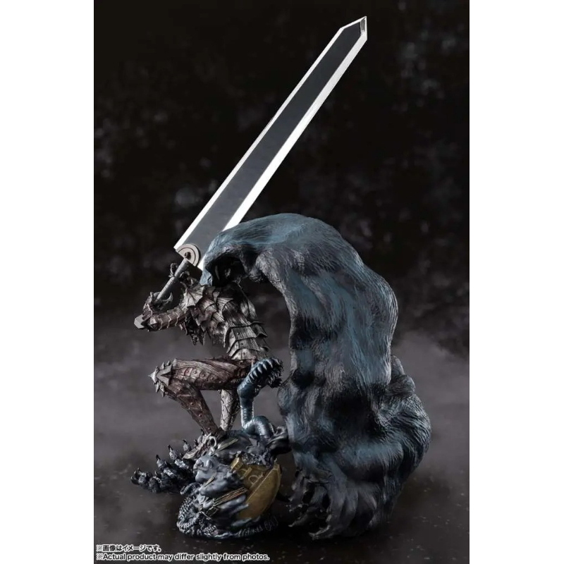 Berserk - Berserker Armor Metallic Guts Figuarts ZERO Bandai