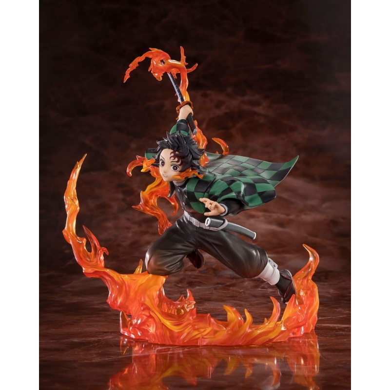 Demon Slayer - Kyojuro Rengoku's Sword Guard Tanjiro Kamado Figuarts ZERO Bandai