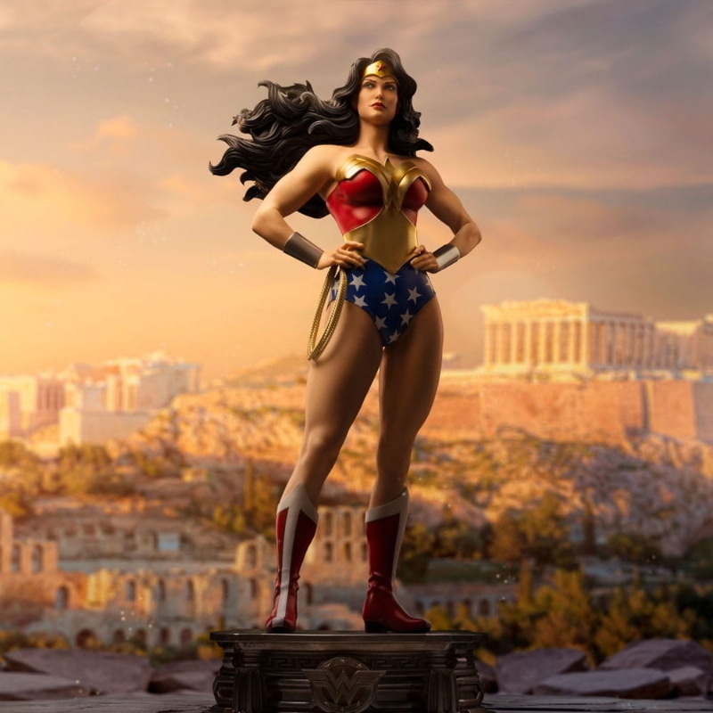 DC Comics - Trinity Legacy Replica 1/4 Statua Wonder Woman Alex Ross Iron Studios