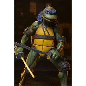 Teenage Mutant Ninja Turtles - 1990 Movie Action Figure 2-Pack Shredder vs Leonardo NECA