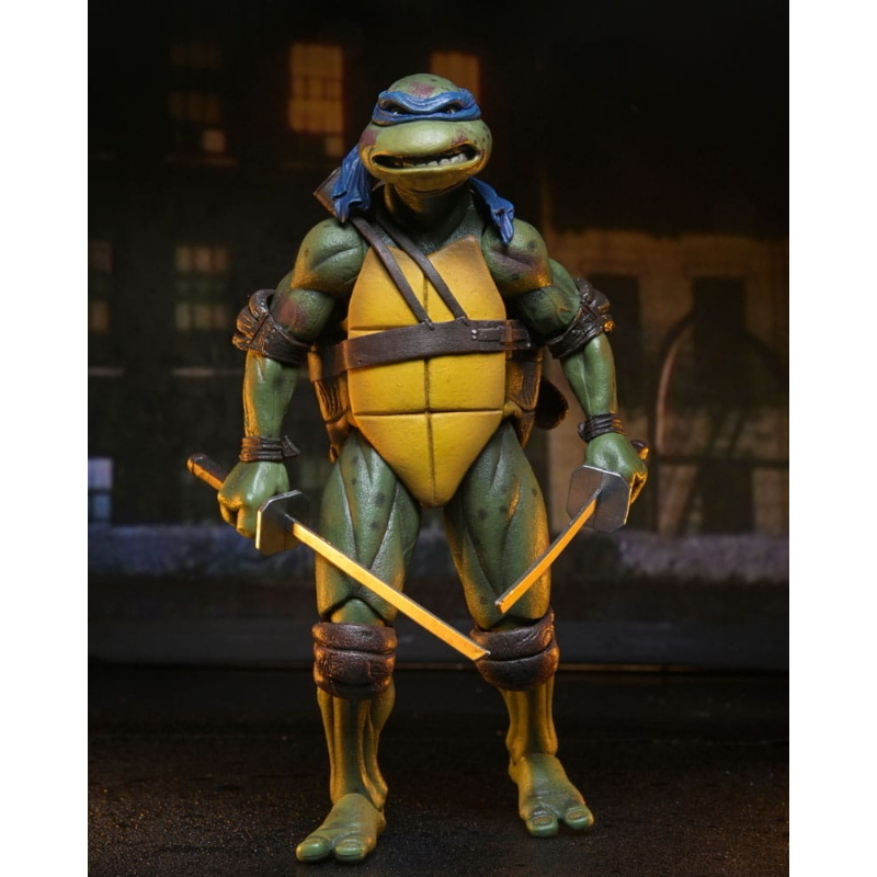 Teenage Mutant Ninja Turtles - 1990 Movie Action Figure 2-Pack Shredder vs Leonardo NECA