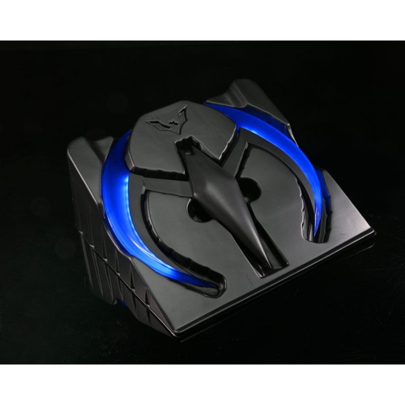 DC Comics - Batman Beyond Prop Replica 1/1 Batarang Blu LED NECA