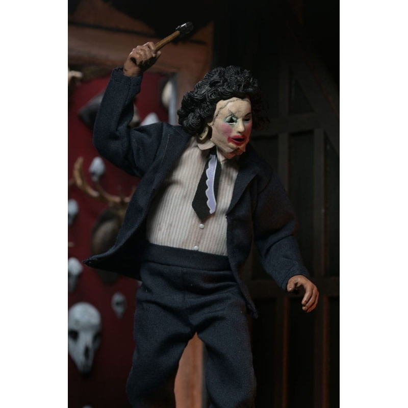 The Texas Chainsaw Massacre - Clothed Action Figure Leatherface Pretty Woman Mask NECA