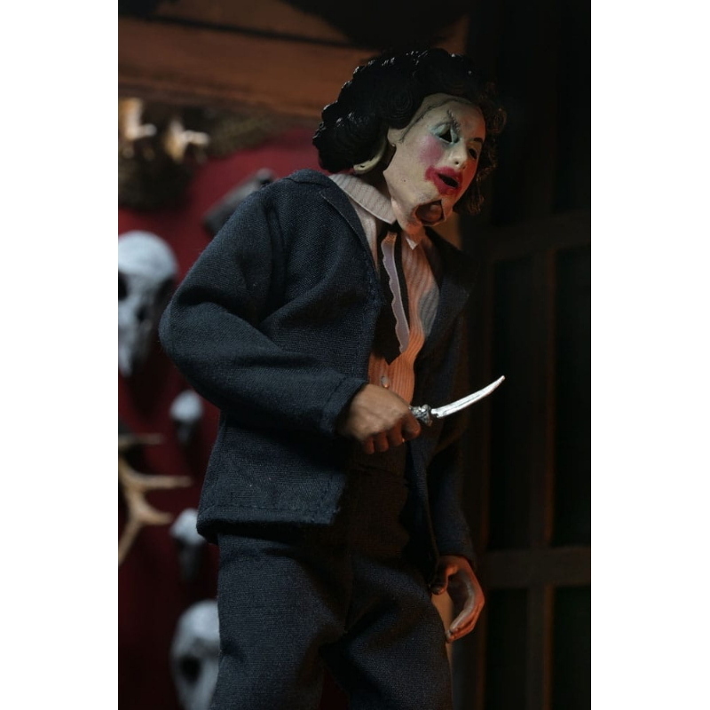 The Texas Chainsaw Massacre - Clothed Action Figure Leatherface Pretty Woman Mask NECA