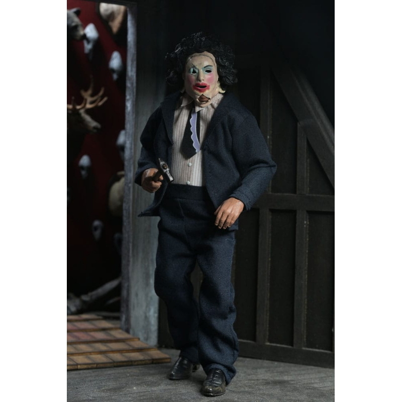 The Texas Chainsaw Massacre - Clothed Action Figure Leatherface Pretty Woman Mask NECA