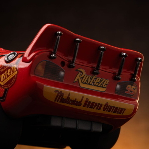 Cars - Lightning McQueen Art Scale 1/10 Iron Studios