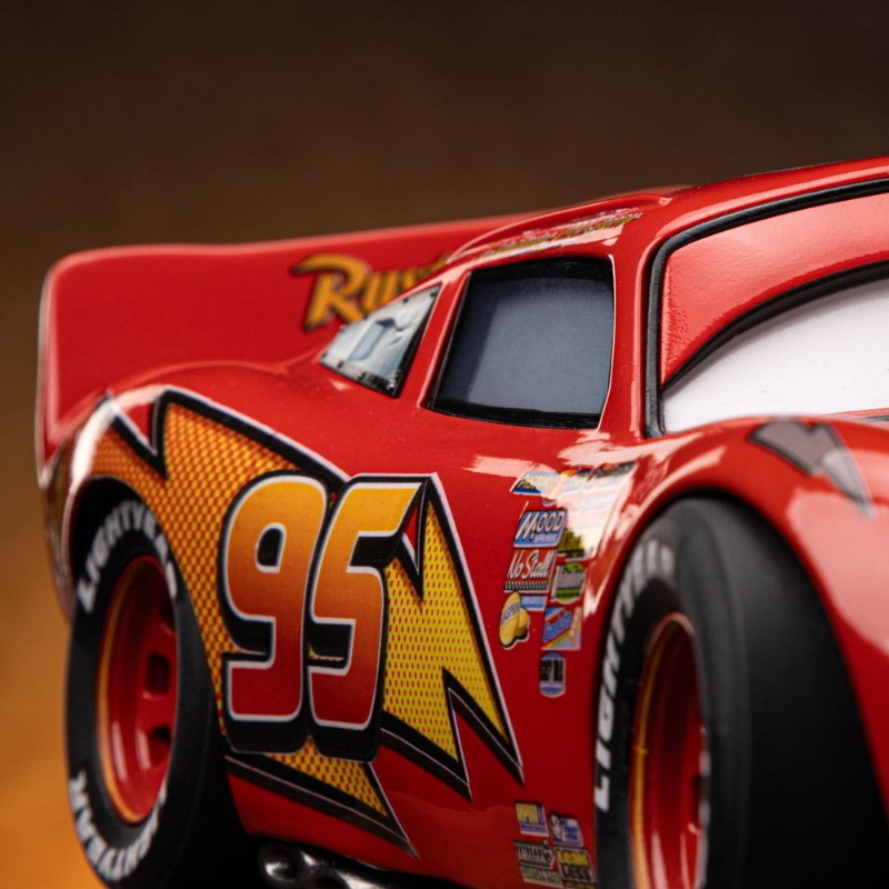 Cars - Lightning McQueen Art Scale 1/10 Iron Studios