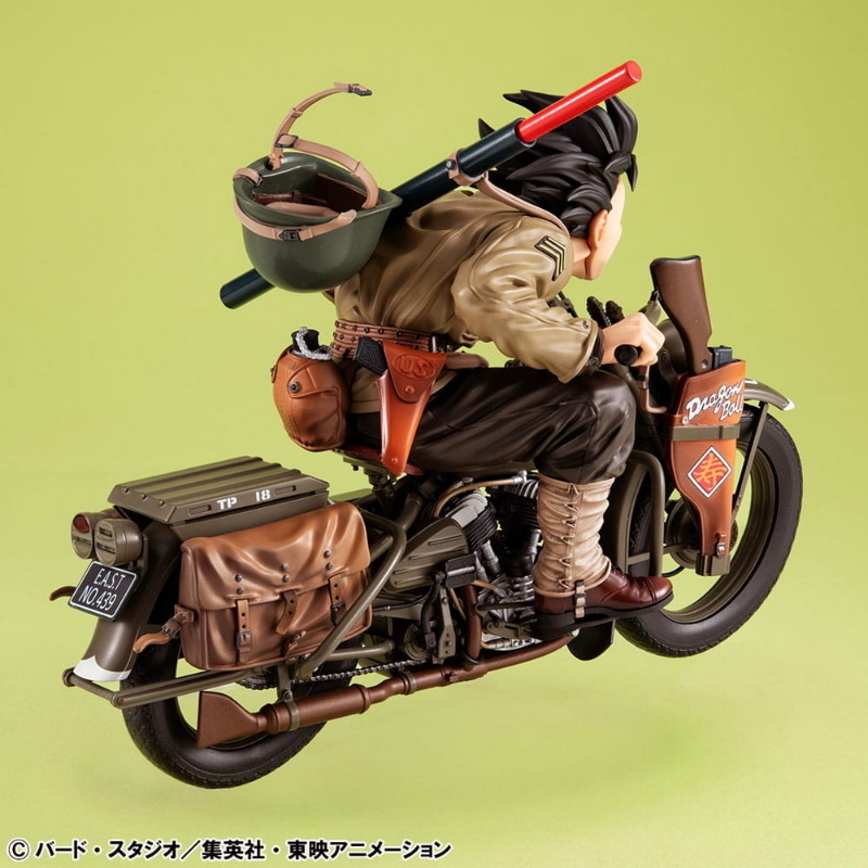 Dragon Ball Z - Son Goku & Bike Desktop Real McCoy EX MegaHouse