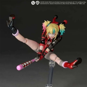DC Comics - Suicide Squad Isekai Harley Quinn Revoltech Amazing Yamaguchi Kaiyodo