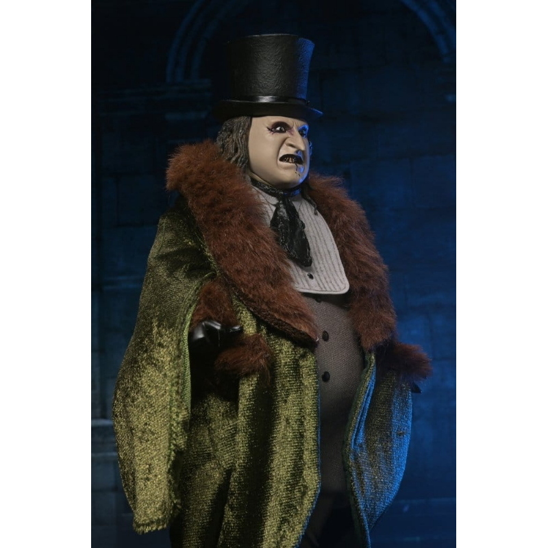 DC Comics - Batman Returns Penguin Clothed NECA