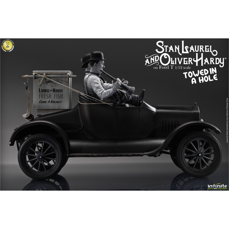 Laurel & Hardy - Towed in a Hole Ford Model T Limited Edition 1/12 Infinite Statue